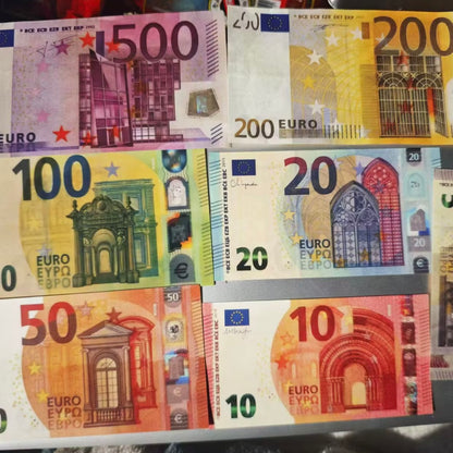 1 Pack 50U Billete Euro Replica